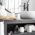 Come arredare bagno piccolo a Firenze: soluzioni salvaspazio