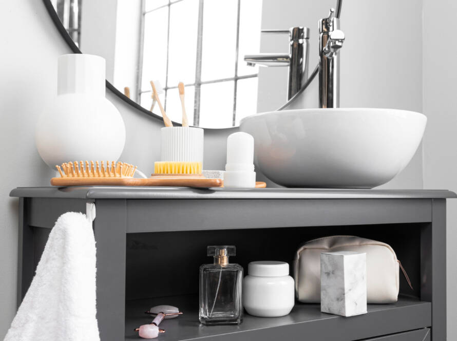 Come arredare bagno piccolo a Firenze: soluzioni salvaspazio